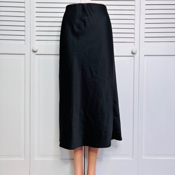 DYNAMITE Satin Midi Skirt in Black Size Large - Picture 1 of 7